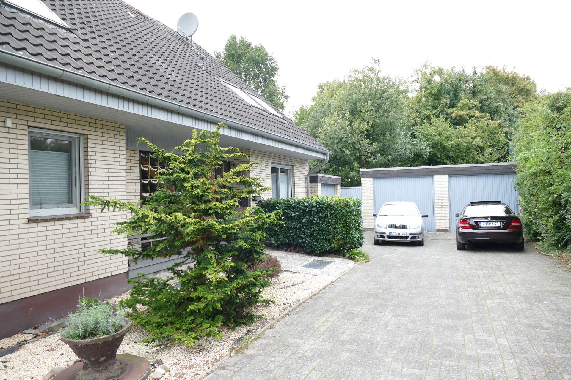 Haus Einfahrt Ost