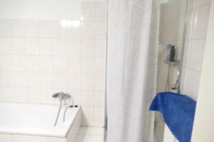 Dusche  im Souterrain