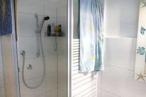 Dusche EG