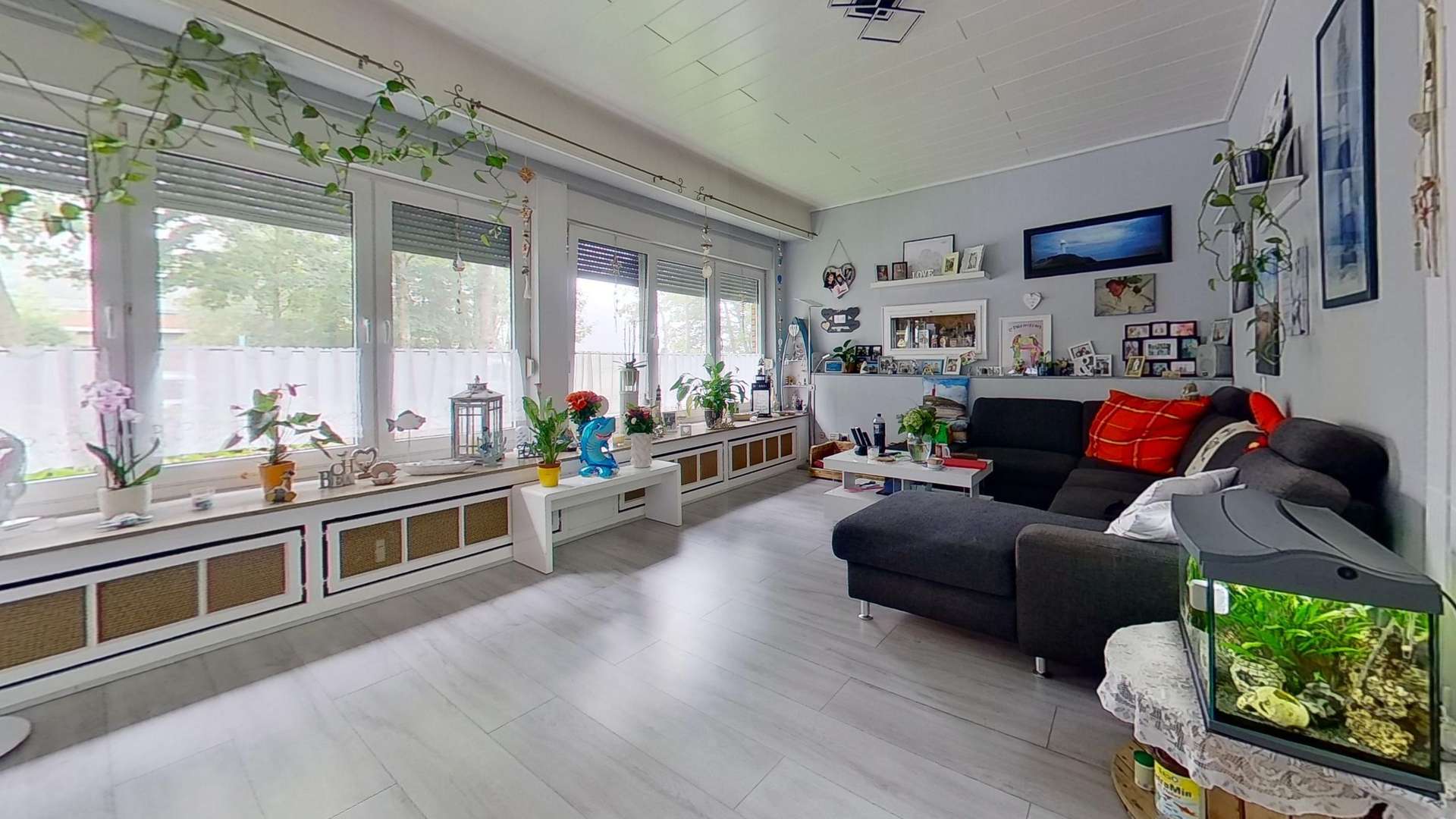 WE rechts - Wohnzimmer