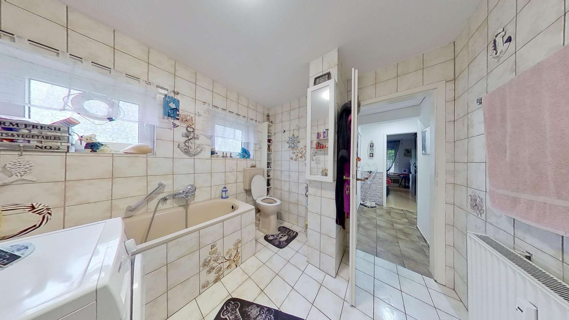 WE rechts - Badezimmer