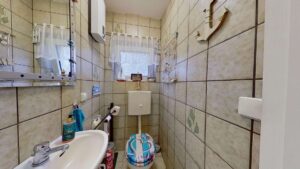 WE rechts - Gäste WC