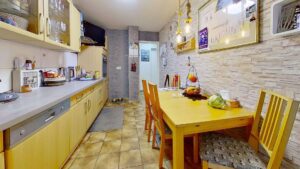 WE rechts - Küche 1