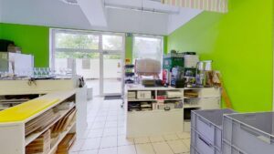 Ansicht zum Schaufenster